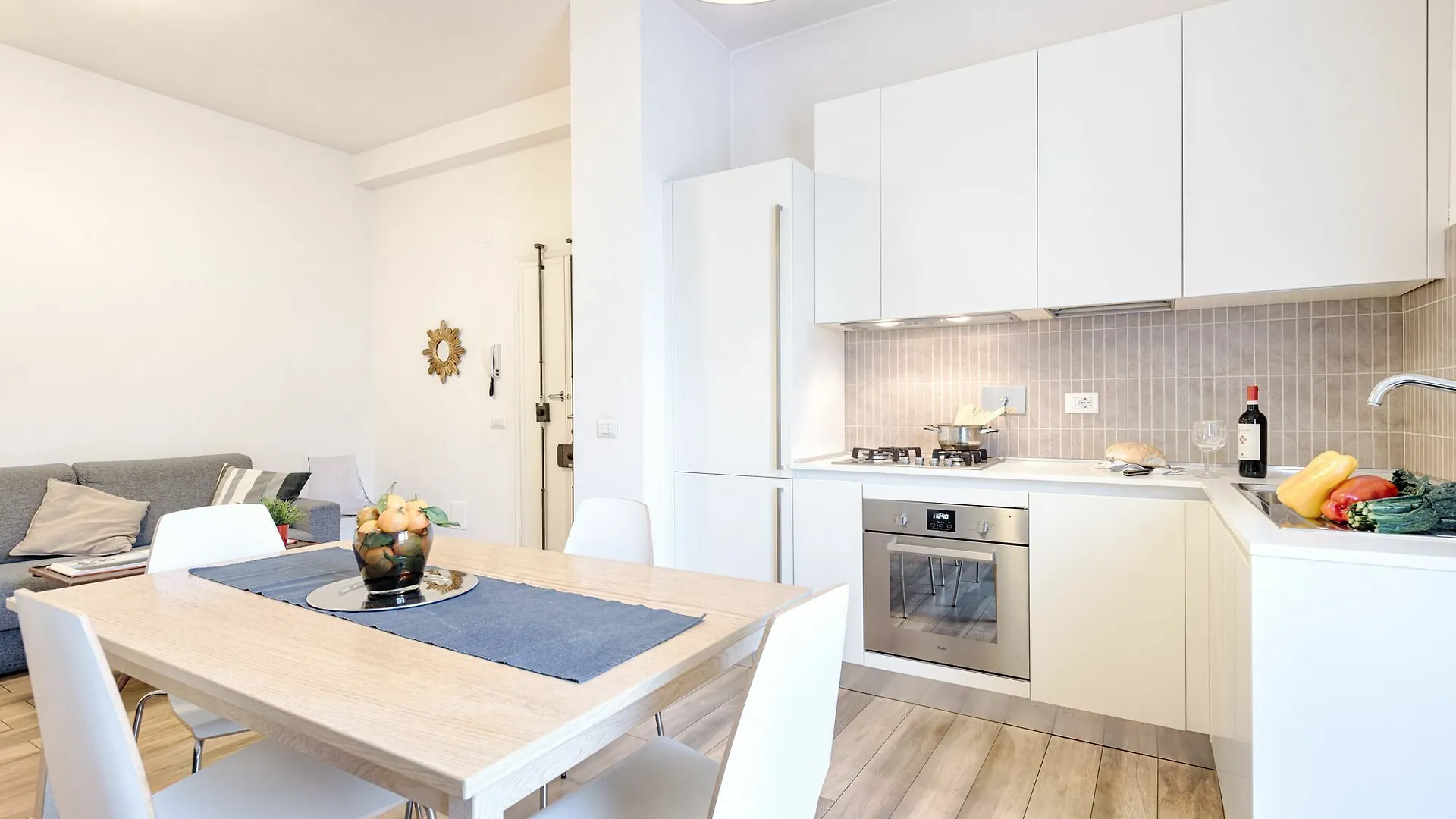 Polo Universitario Apartment By Mmega Florence